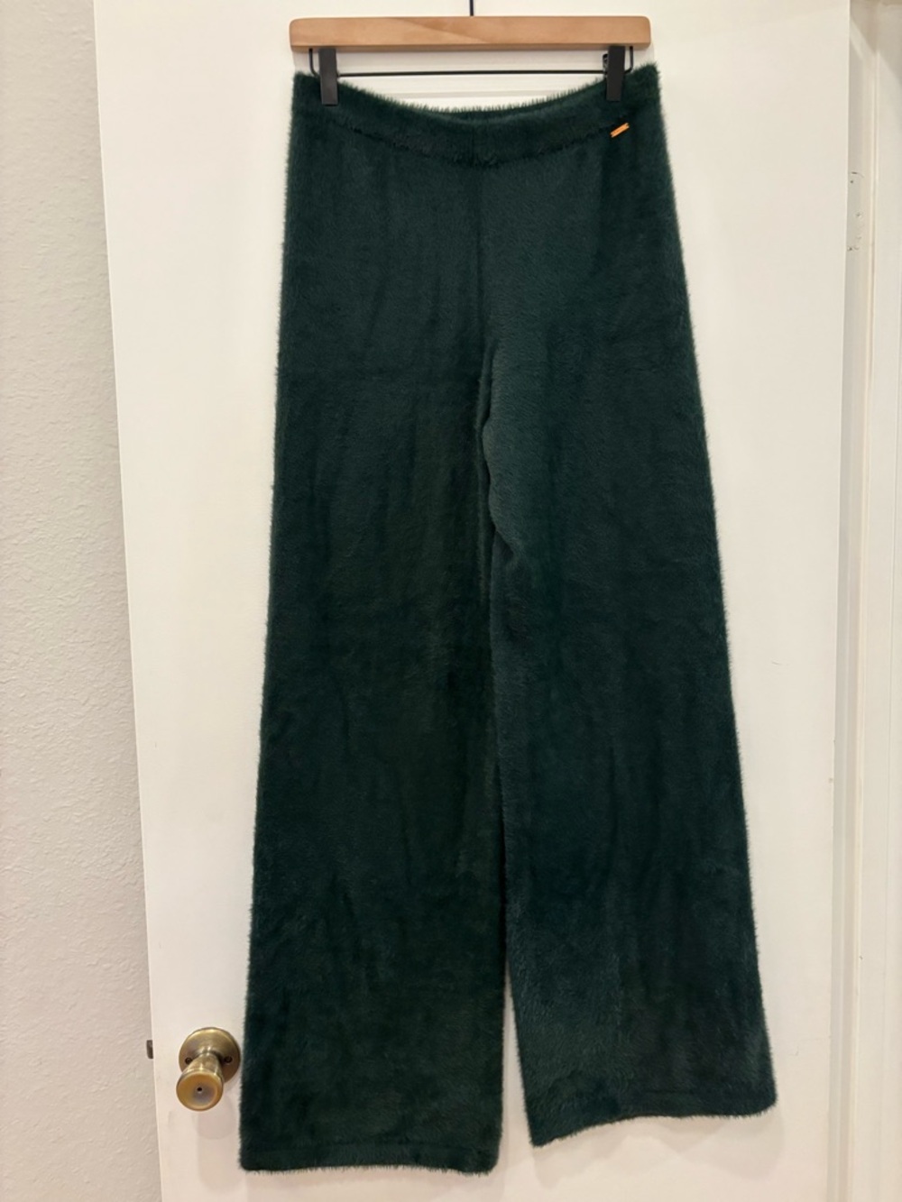 NWOT Savage X Fenty Rihanna cozy soft faux fur fuzzy wide leg elastic waist pant